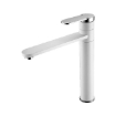 Imagen de Grifo de cocina blanco Moon
