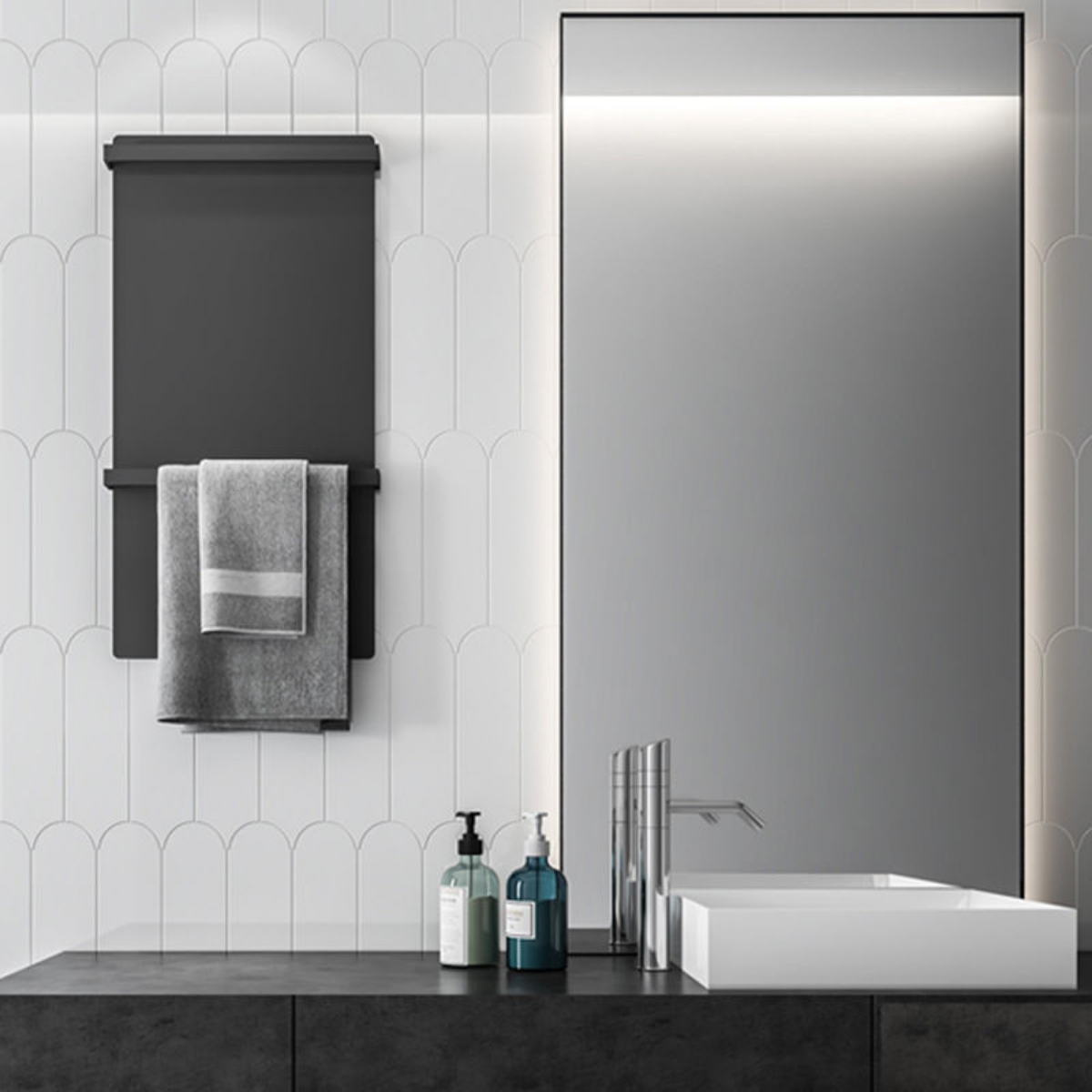 Imagen de Toallero Eléctrico 120W Negro Mate de Pared (Panel Plano)