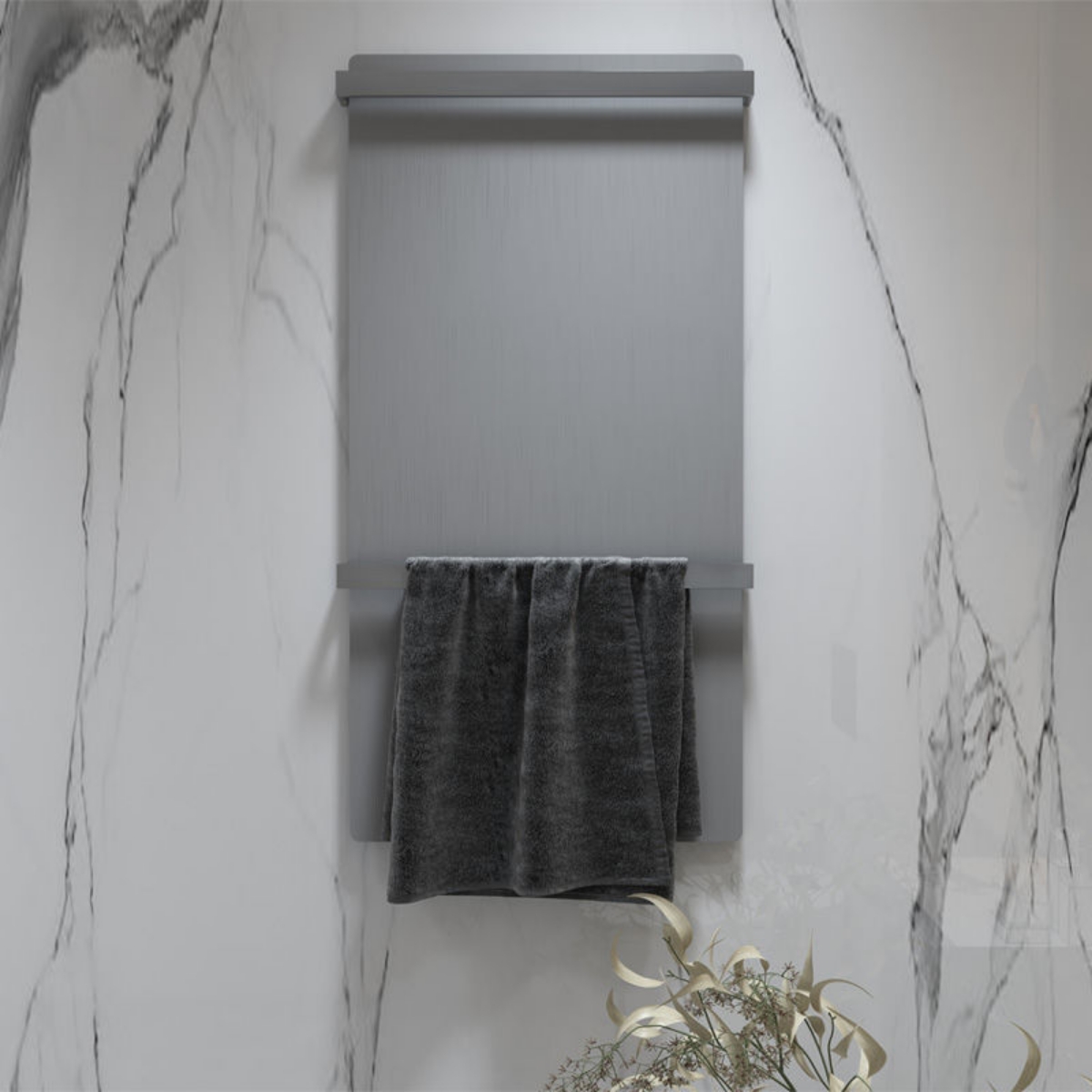 Imagen de Toallero Eléctrico 120W Gris Cepillado de Pared (Panel Plano)
