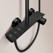 Imagen de Columna de ducha termostática negra mate con pantalla LED de temperatura